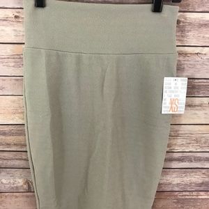 LuLaRoe Cassie skirt